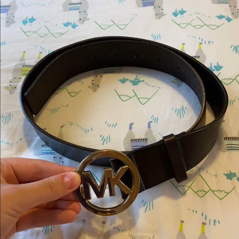 Lightly worn chocolate colored Michael Kors belt